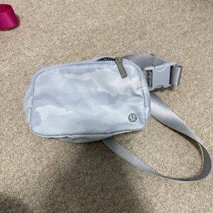 Grey camo Lululemon bag